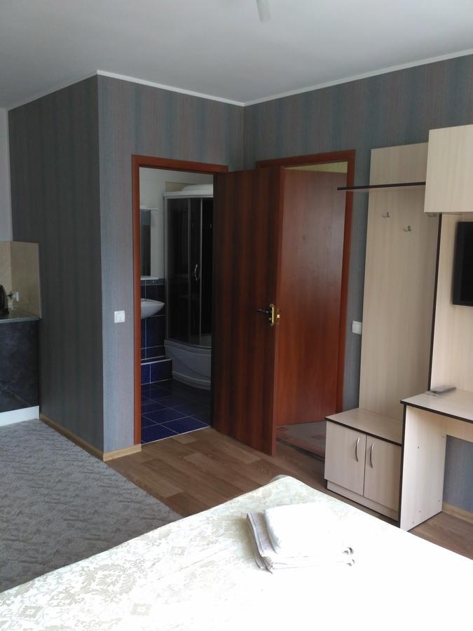 Guest House Relax 크로피우니츠키 외부 사진