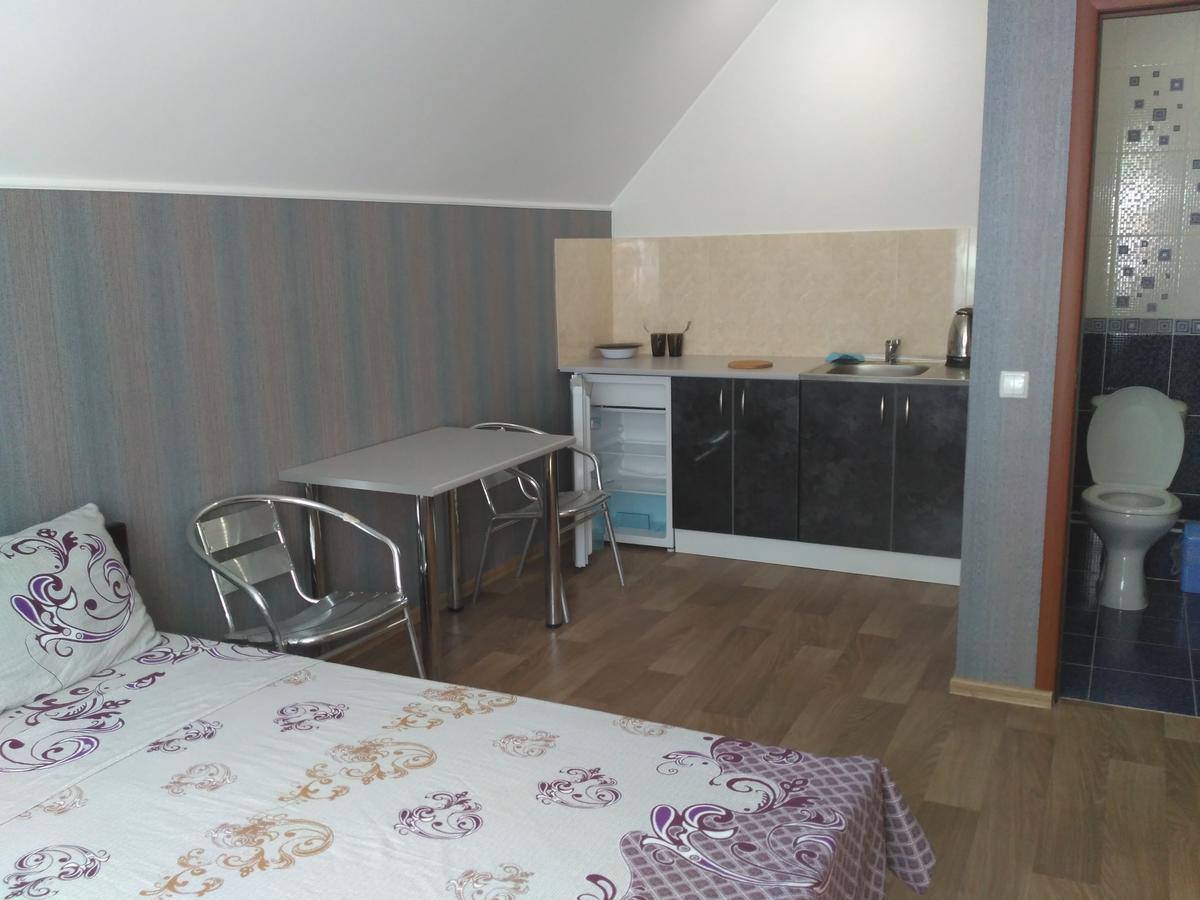 Guest House Relax 크로피우니츠키 외부 사진