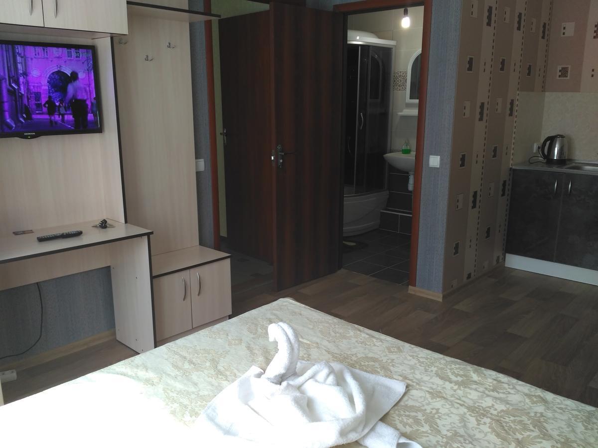 Guest House Relax 크로피우니츠키 외부 사진